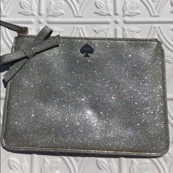 kate spade Handbags - Sale!♠️Kate Spade clutch/cosmetic bag/tablet cover